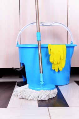 ev temizlik paspas ile