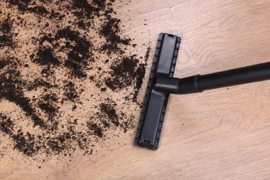 içinde ev zemin vakumlama