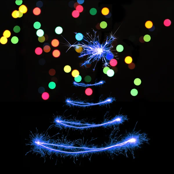 Wunderkerzen in Weihnachtsbaumform — Stockfoto