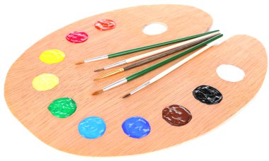 ahşap sanat palet boya ve fırça üzerinde beyaz izole