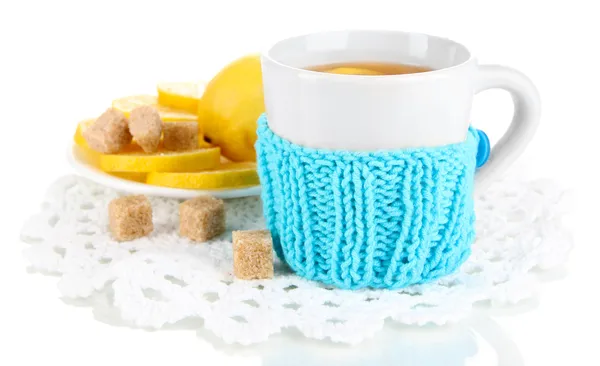 Csésze tea citrommal elszigetelt fehér — Stock Fotó