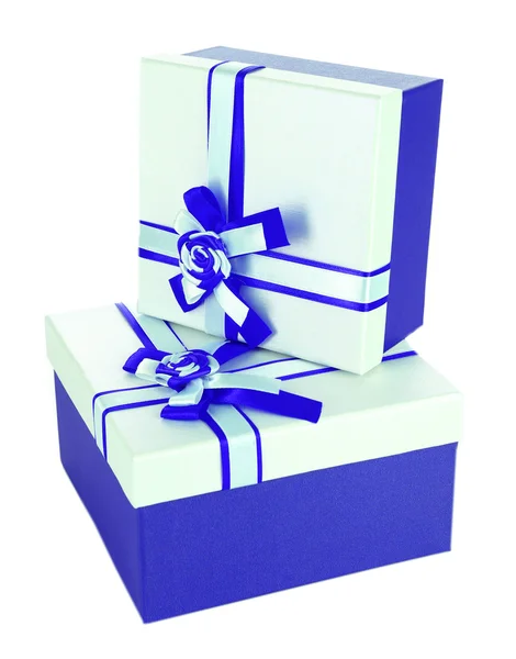 아름 다운 선물 상자 흰색 절연 — 스톡 사진