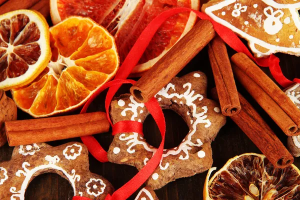 Sušené citrusové plody, koření a sušenky detailní zázemí — Stock fotografie