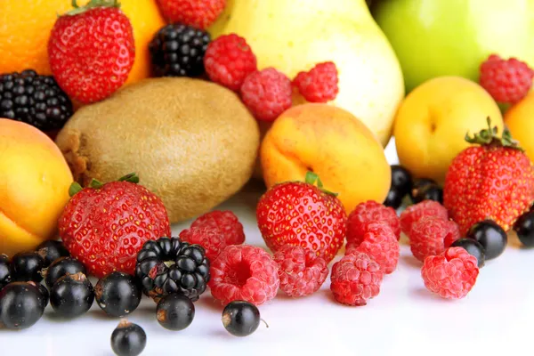 Fresh fruits and berries close up — Stock Photo, Image