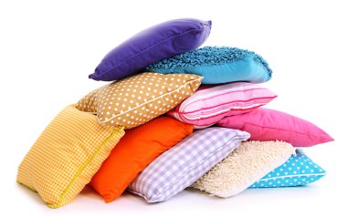 hill renkli yastıklar üzerinde beyaz izole