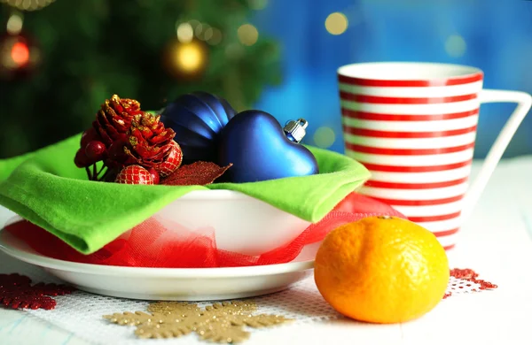 Place setting for Christmas, on bright background — Stock Photo, Image