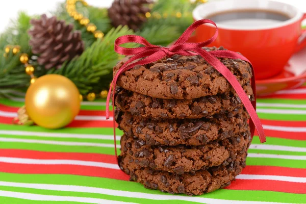 Sweet cookies with cup of tea on table close-up — Stock Photo, Image