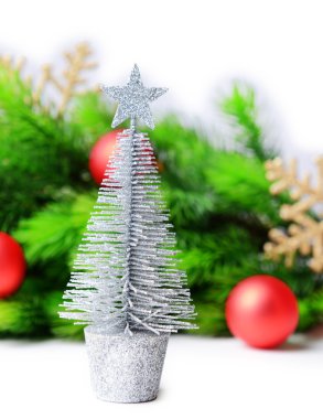 Dekoratif Noel beyaz izole ağacı, çam ağacı dalı,