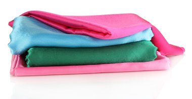 farklı kumaşlar üzerine beyaz izole yığını