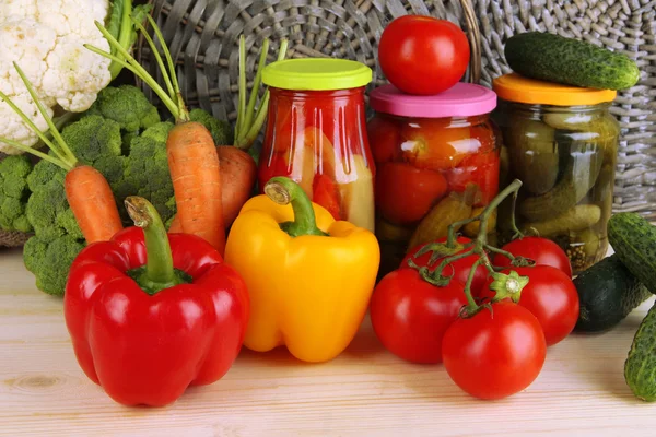 Fresh vegetables and canned on table close up — Stock Photo, Image