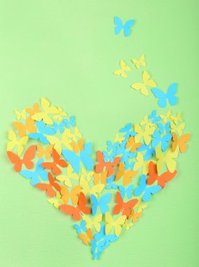 yeşil duvar kağıdı kelebekler