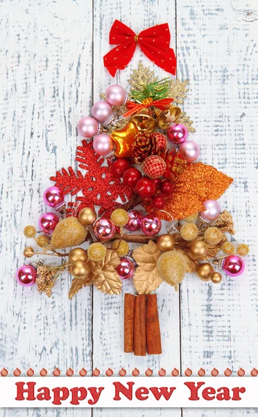 Noel ağacı Noel oyuncaklar üzerinde ahşap masa yakın çekim — Stok fotoğraf