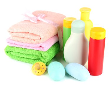 Bebek kozmetik, havlu, sabun, üzerinde beyaz izole