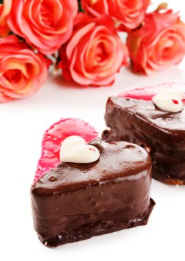 Beyaz çikolatalı tatlı pasta.