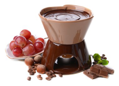lokum şekerleme ve üzerinde beyaz izole meyve, çikolata fondü