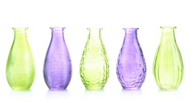 beyaz izole farklı dekoratif vazolar