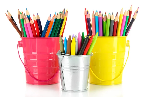 Lápices de colores en tres cubos aislados en blanco —  Fotos de Stock