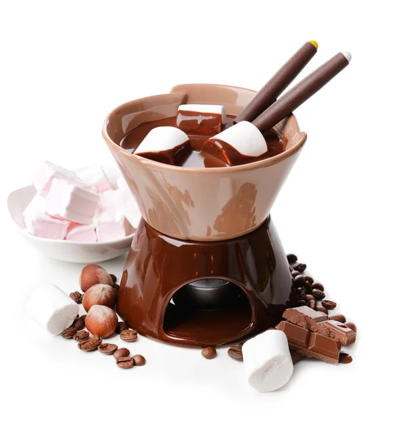 Chokladfondue med marshmallow godis, isolerad på vit — Stockfoto
