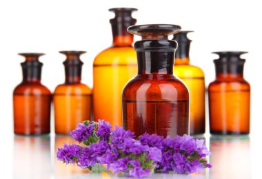 ilaç şişeleri üzerinde beyaz izole