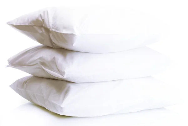 白で隔離される枕 — ストック写真