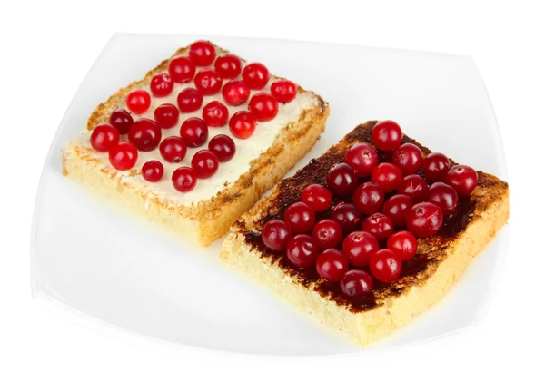 Delizioso toast con mirtilli rossi isolati su bianco — Foto Stock