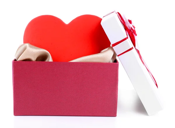 Caja de regalo y corazón decorativo, aislado en blanco — Foto de Stock