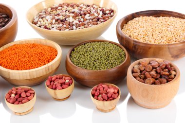 fasulye üzerine beyaz izole kase çeşitleri