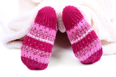 renkli çorap, beyaz izole kadın ayakları