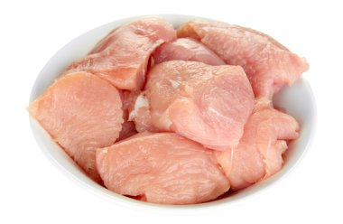 beyaz izole çiğ hindi eti