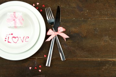 Ahşap arka plan üzerinde romantik tatil Tablo ayarı