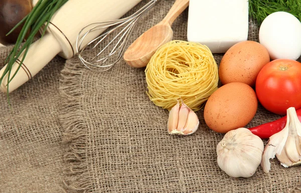 Concetto di cucina. Negozi di alimentari su sfondo licenziamento — Foto Stock