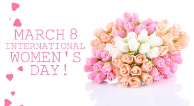 buket üzerinde beyaz izole güzel yapay çiçek