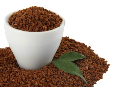 Instant kahve üzerine beyaz izole