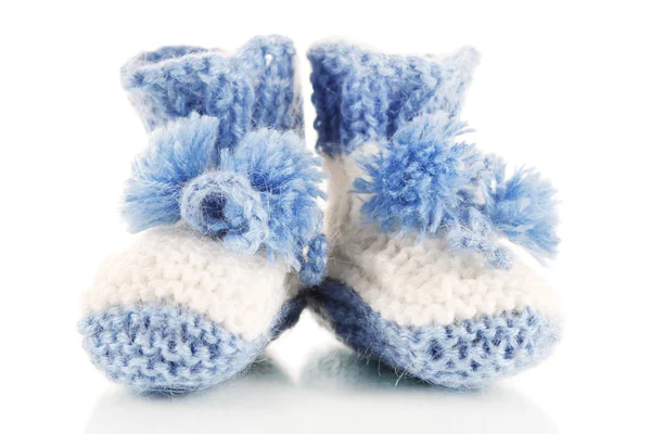 Háčkované botičky pro miminko, izolované na bílém — Stock fotografie