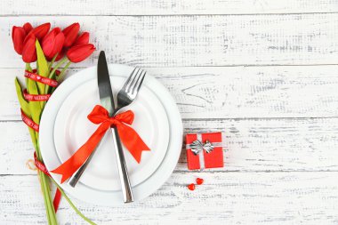 Ahşap arka plan üzerinde romantik tatil Tablo ayarı