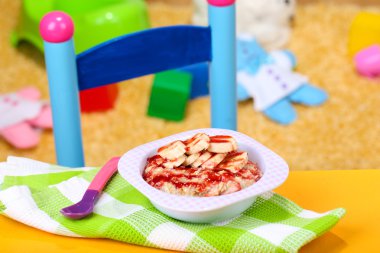 kâse lapa bebek ve oyuncaklar oyuncaklar arka plan üzerinde tablo