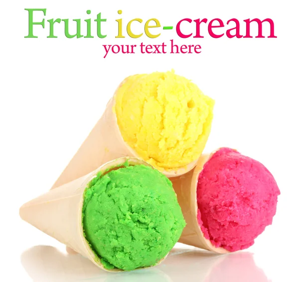 Three scoops of lemon, strawberry and kiwi ice cream in the waffle cones isolated on white — Stock Photo, Image