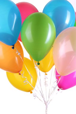 Beyaz üzerinde izole edilmiş renkli balonlar