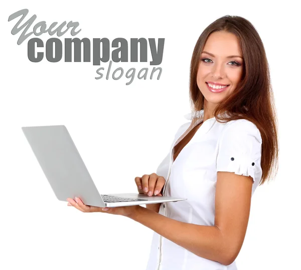 Jovem mulher de negócios bonita com laptop isolado no branco — Fotografia de Stock