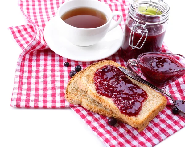 Výborný toast s marmeládou izolovaných na bílém — Stock fotografie