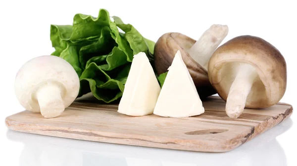 Roomkaas met groenten en Groenen geïsoleerd op wit — Stockfoto