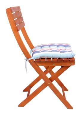 sandalye üzerinde beyaz izole yastık ile