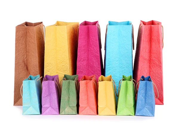Sacos de compras coloridos, isolados em branco — Fotografia de Stock