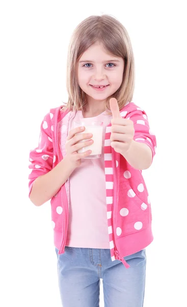 Piękna dziewczynka trzymając szklankę mleka na białym tle — Zdjęcie stockowe