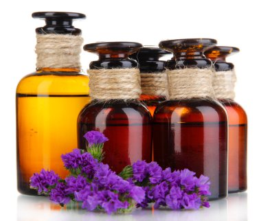 ilaç şişeleri üzerinde beyaz izole