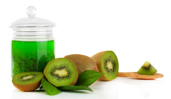 Gustosa marmellata di kiwi isolata su bianco — Foto Stock