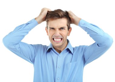 kızgın genç adam beyaz izole