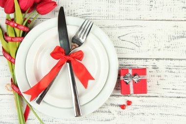 Ahşap arka plan üzerinde romantik tatil Tablo ayarı