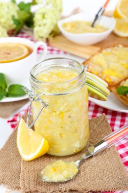 çay tablo yakın çekim olarak reçel lezzetli limon