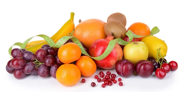 Sortimento de frutas exóticas isoladas em branco — Fotografia de Stock